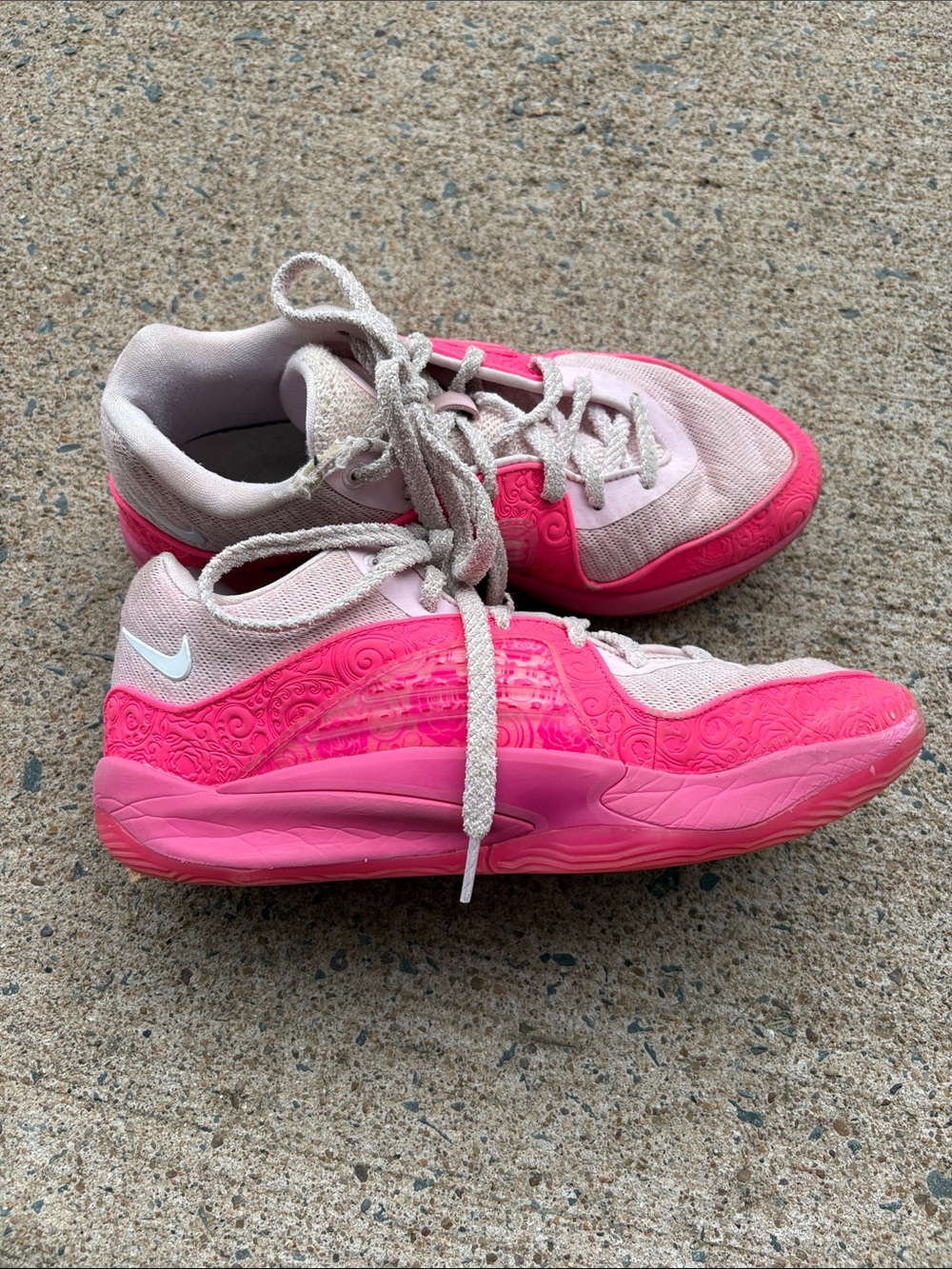 Nike KD Aunt Pearl 16 pink basketball Sneakers size 8